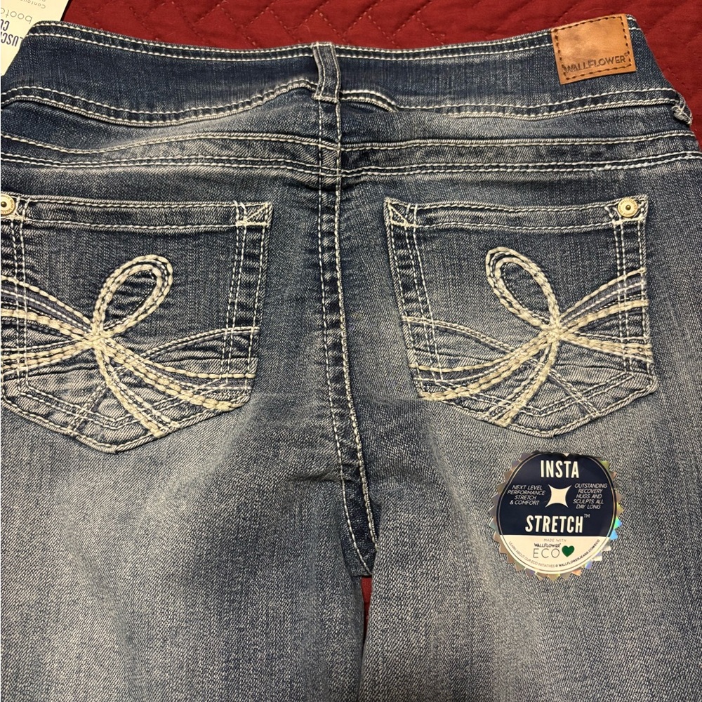 Wallflower Women's Light Blue Skinny Jeans